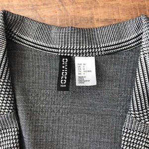 H&M Jackets & Coats - H&M Houndstooth Blazer H&M Jackets & Coats - H&M Houndstooth Blazer